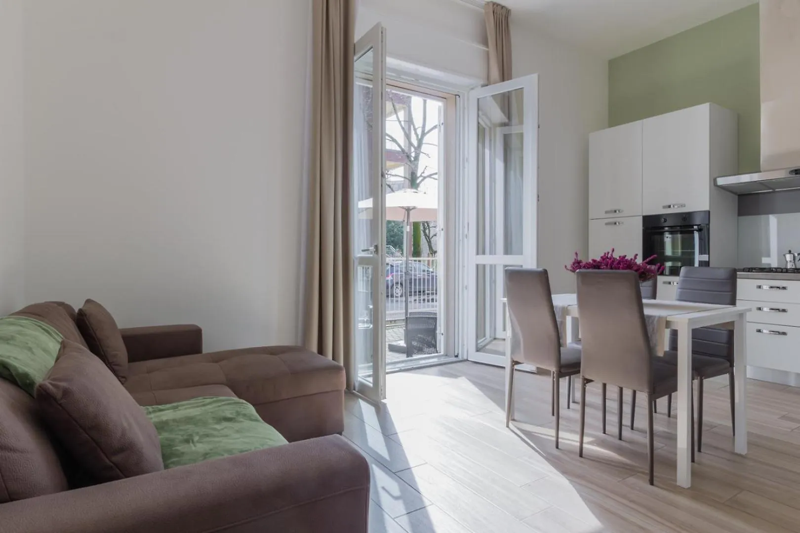 Maggie House Apartment Piacenza