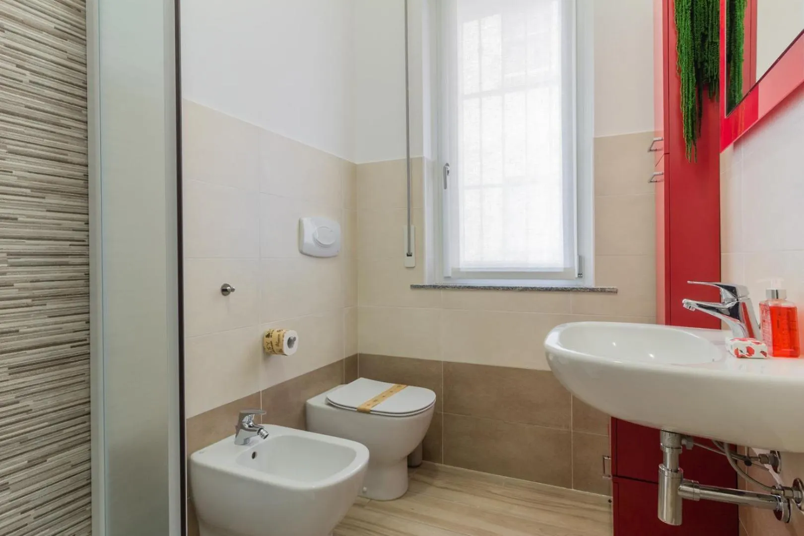 Maggie House Apartment Piacenza Italy