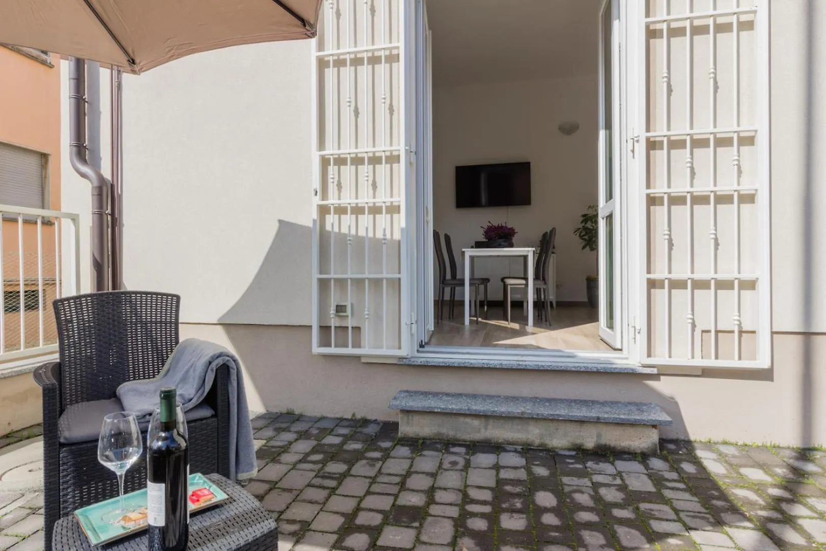 Maggie House Apartment Piacenza