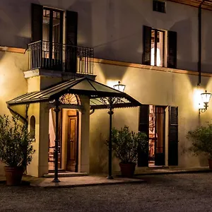 Hotel Dom, Plasencia